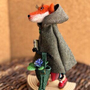 Handmade Wool Toy - Mrs. Mitchel The Florist